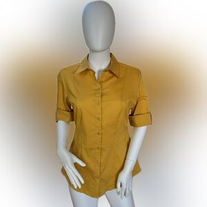 New York & Co Yellow Fitted Button Down Shirt NWT